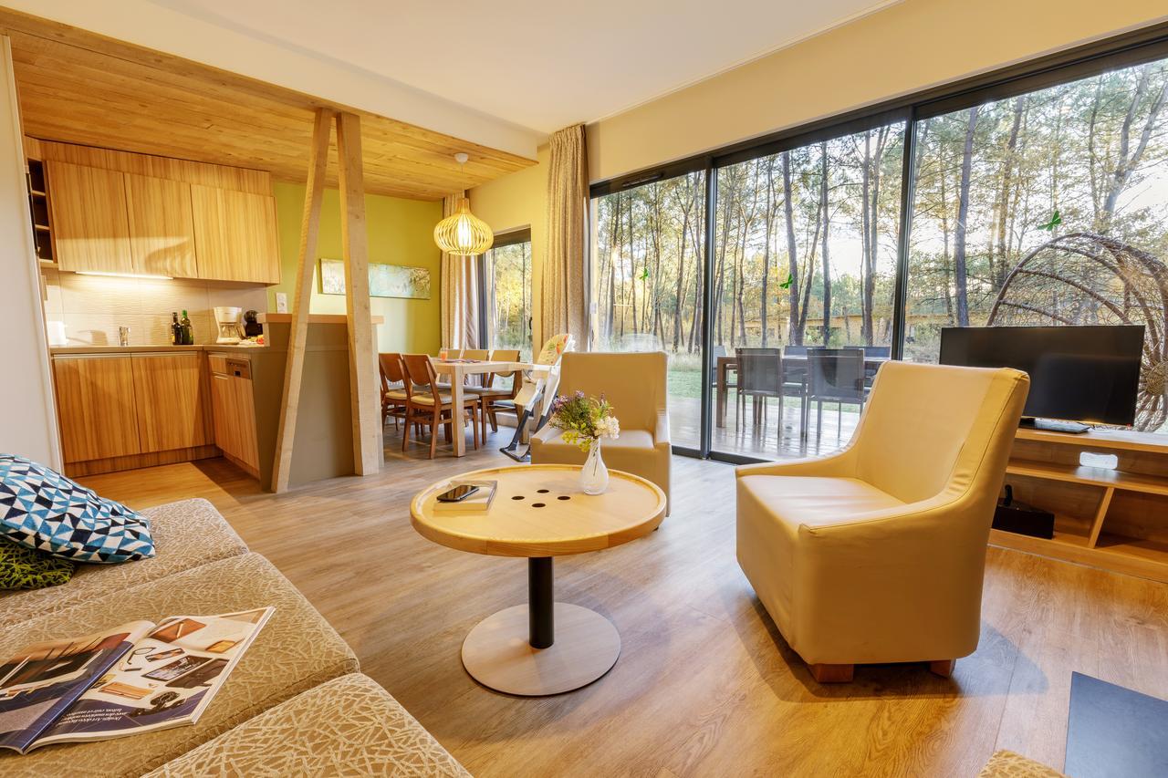 Отель Center Parcs Le Bois Aux Daims Morton Номер фото
