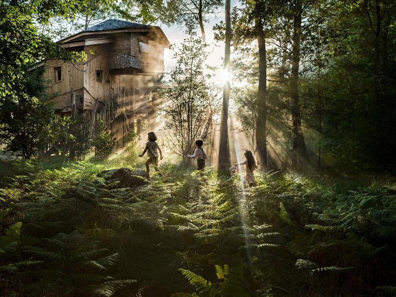 Отель Center Parcs Le Bois Aux Daims Morton Экстерьер фото