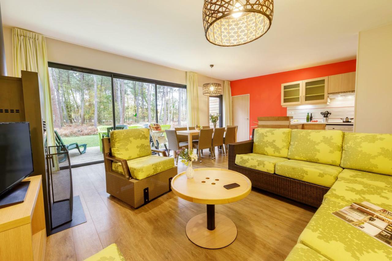 Отель Center Parcs Le Bois Aux Daims Morton Номер фото