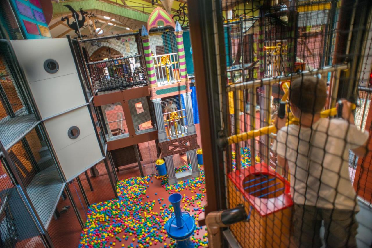 Отель Center Parcs Le Bois Aux Daims Morton Номер фото